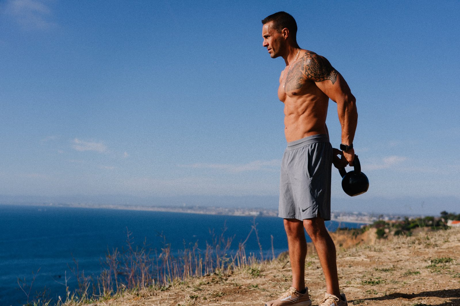 Alex training outdoors — coaching anywhere you train